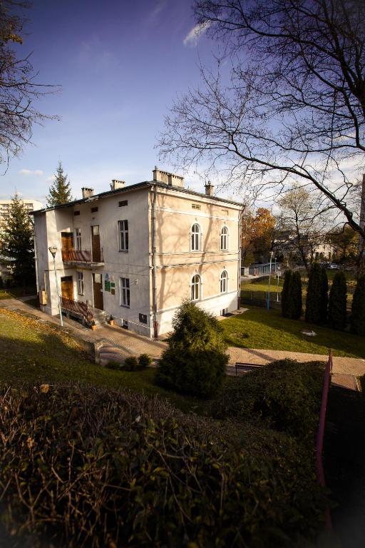 Schronisko Mlodziezowe Ptsm Matecznik Hostel Przemysl Exterior photo